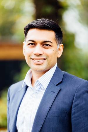 Arun Chauhan，Tenet合规与诉讼