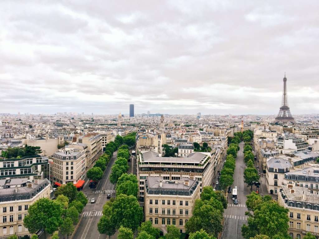 Happy Travels: 5 Ways To Boost Traveler Satisfaction