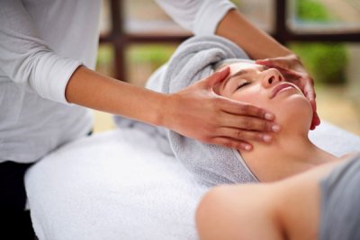 Half (49%) of urban Chinese female co<em></em>nsumers agree that getting enough sleep is the most crucial part of skincare - Photo: ? PeopleImages / Istock.com