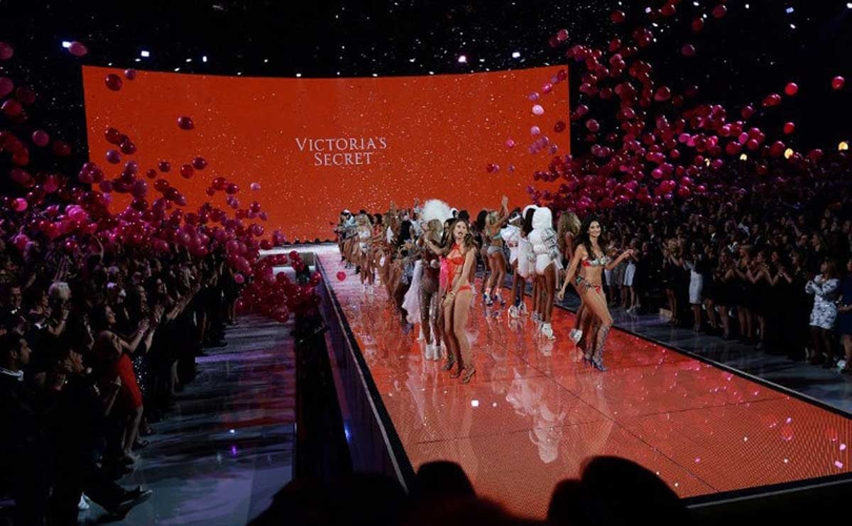 100 models sign open letter to Victoria's Secret to end sexual misconduct