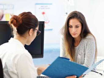 What does the color of period blood mean?