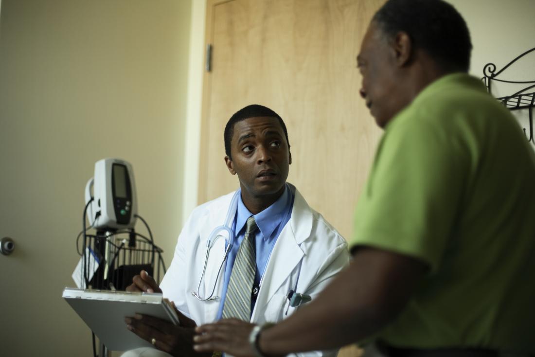 A doctor may ask a<em></em>bout family history to diagnose psoriasis.