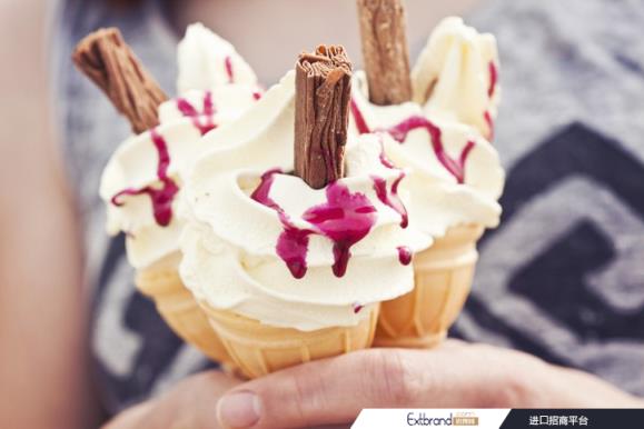Scientists have co<em></em>nverted plastic into vanillin with E coli. Image: Getty/Sally Anscombe
